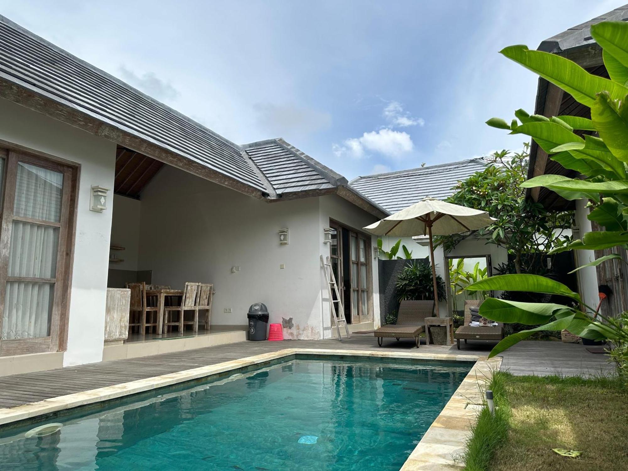 Bingin Garden Uluwatu Hotel Exterior photo